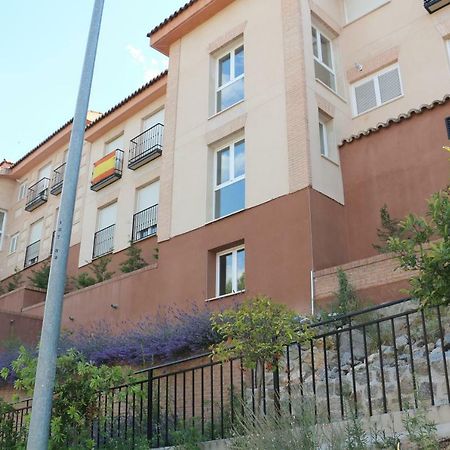 Apartamentos Homelife Roca Tarpeya Τολέδο Εξωτερικό φωτογραφία